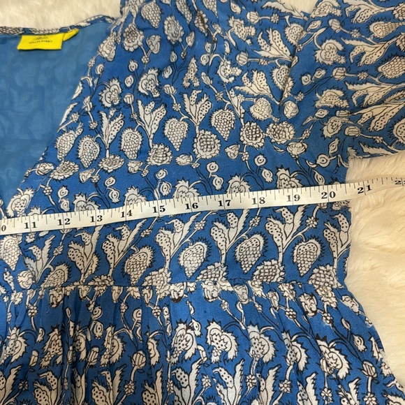 Roller Rabbit Dress - Picture 7 of 8